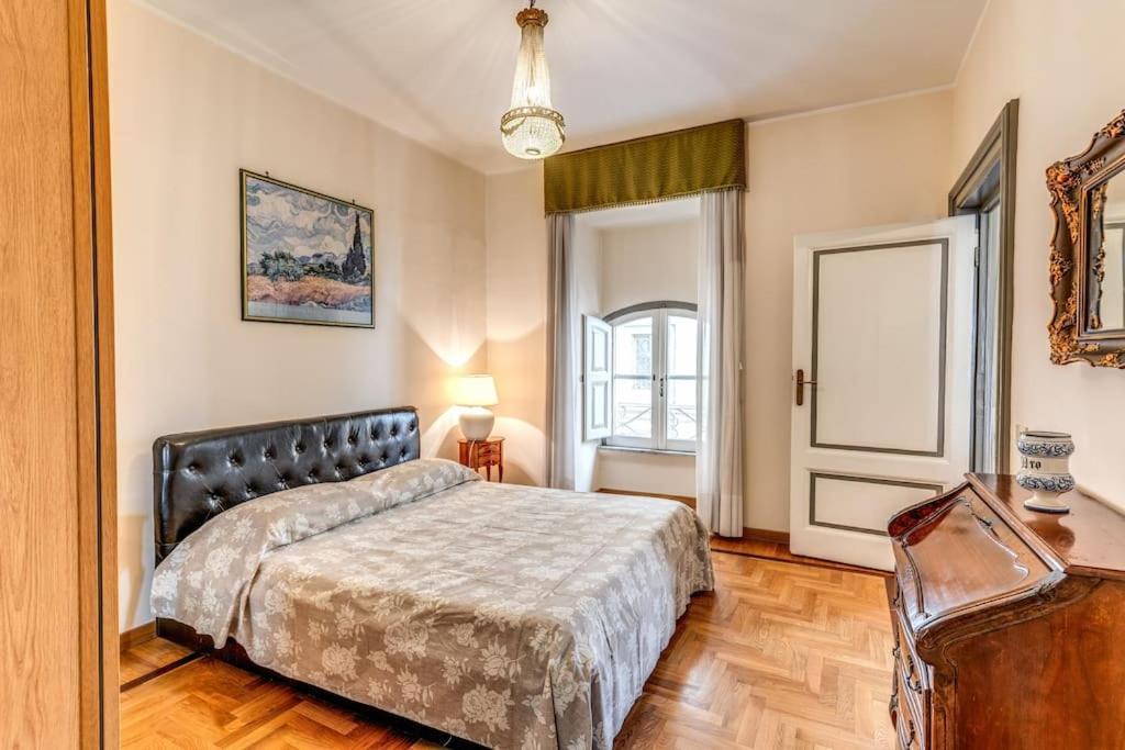 Adorable Flat By Barberini Trevi Fountain Rome