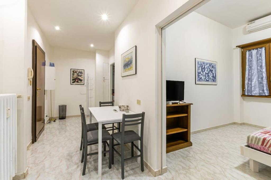 Piazza Bologna Apartamento
