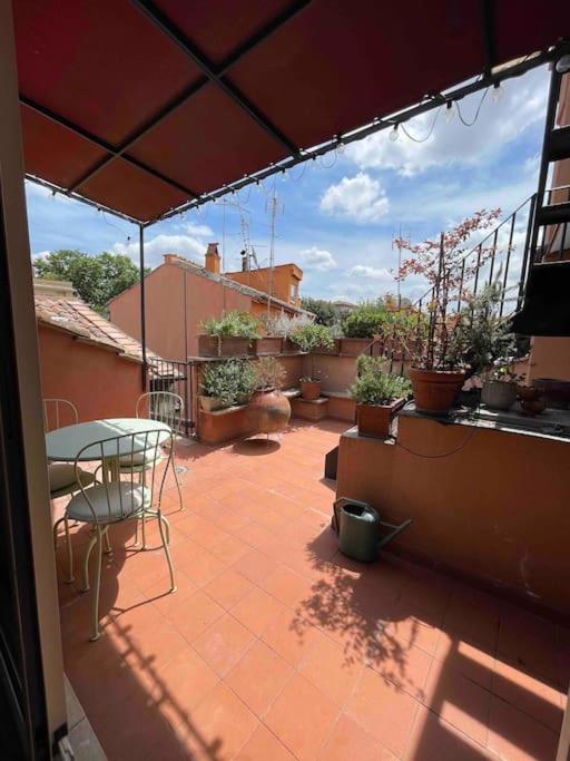 The View In Trastevere Apartment *