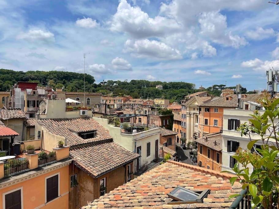 The View In Trastevere * Rome
