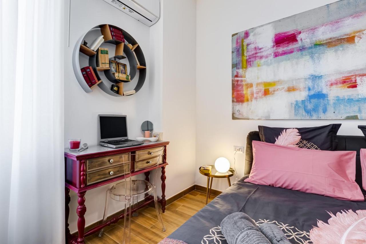 Lovely Two-room In The Center Of *