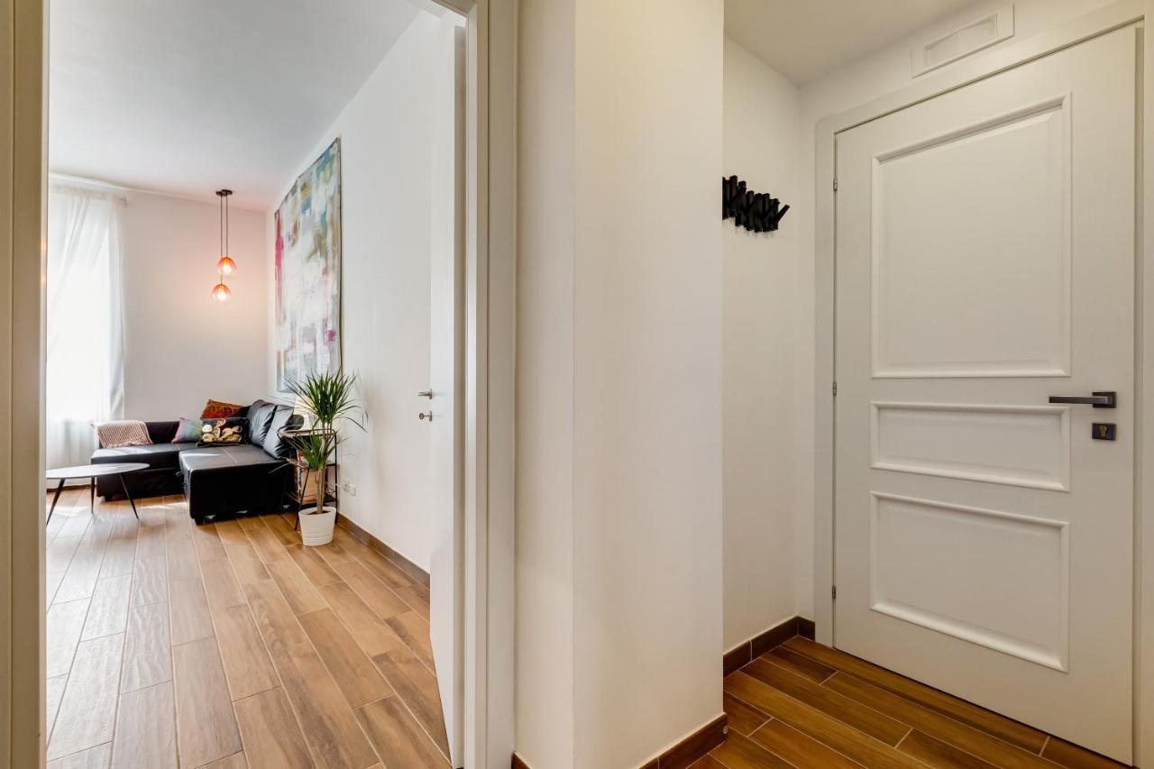 Lovely Two-room In The Center Of Appartamento *