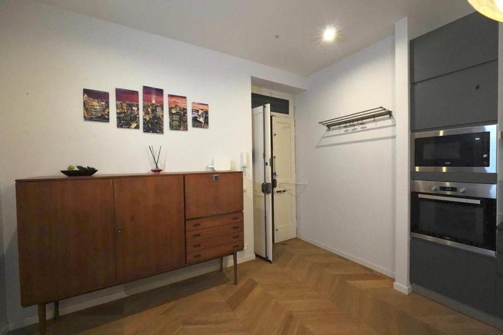 Near Termini Station Apartment Rome