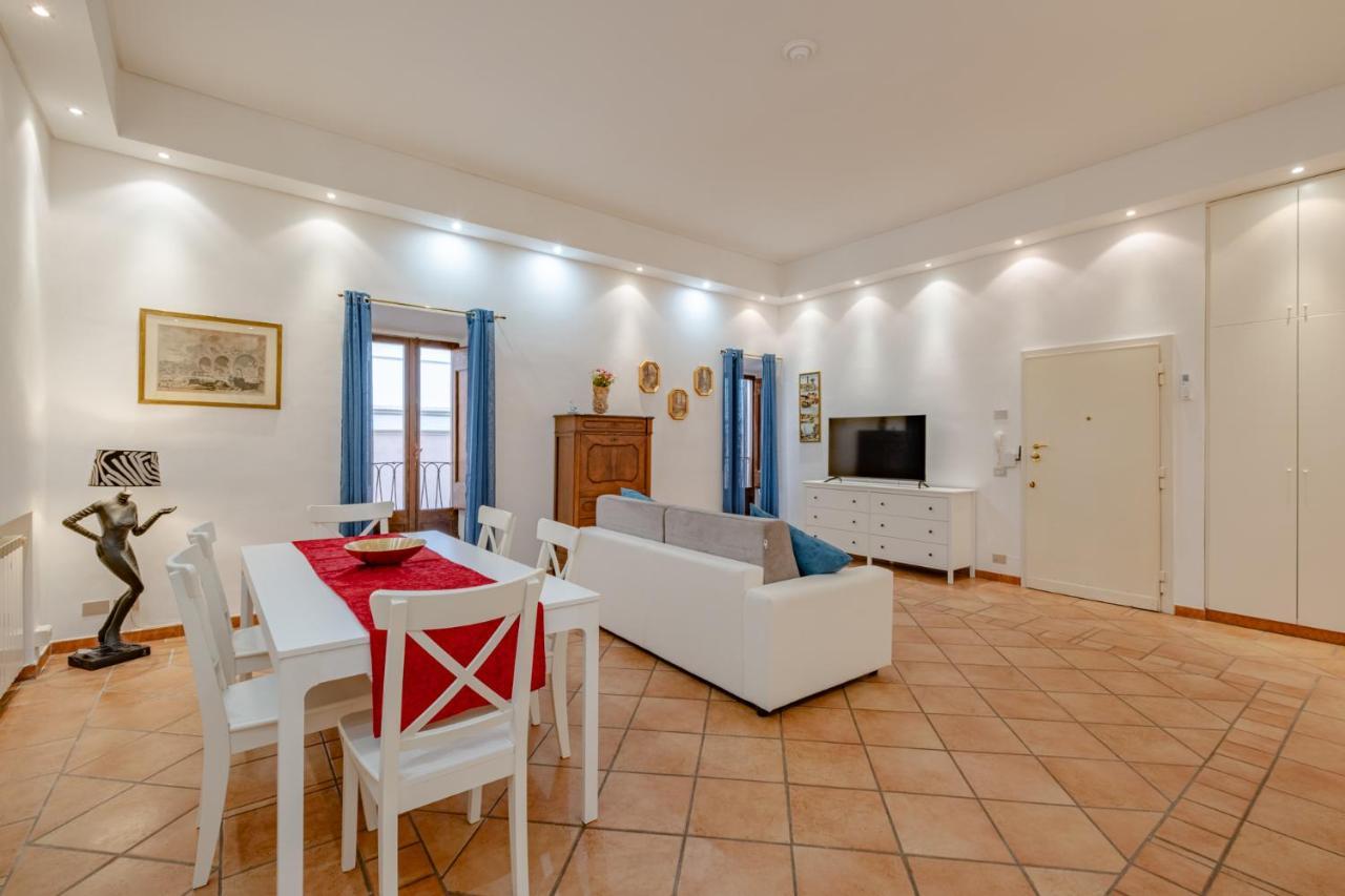 Ele Pantheon Appartement *