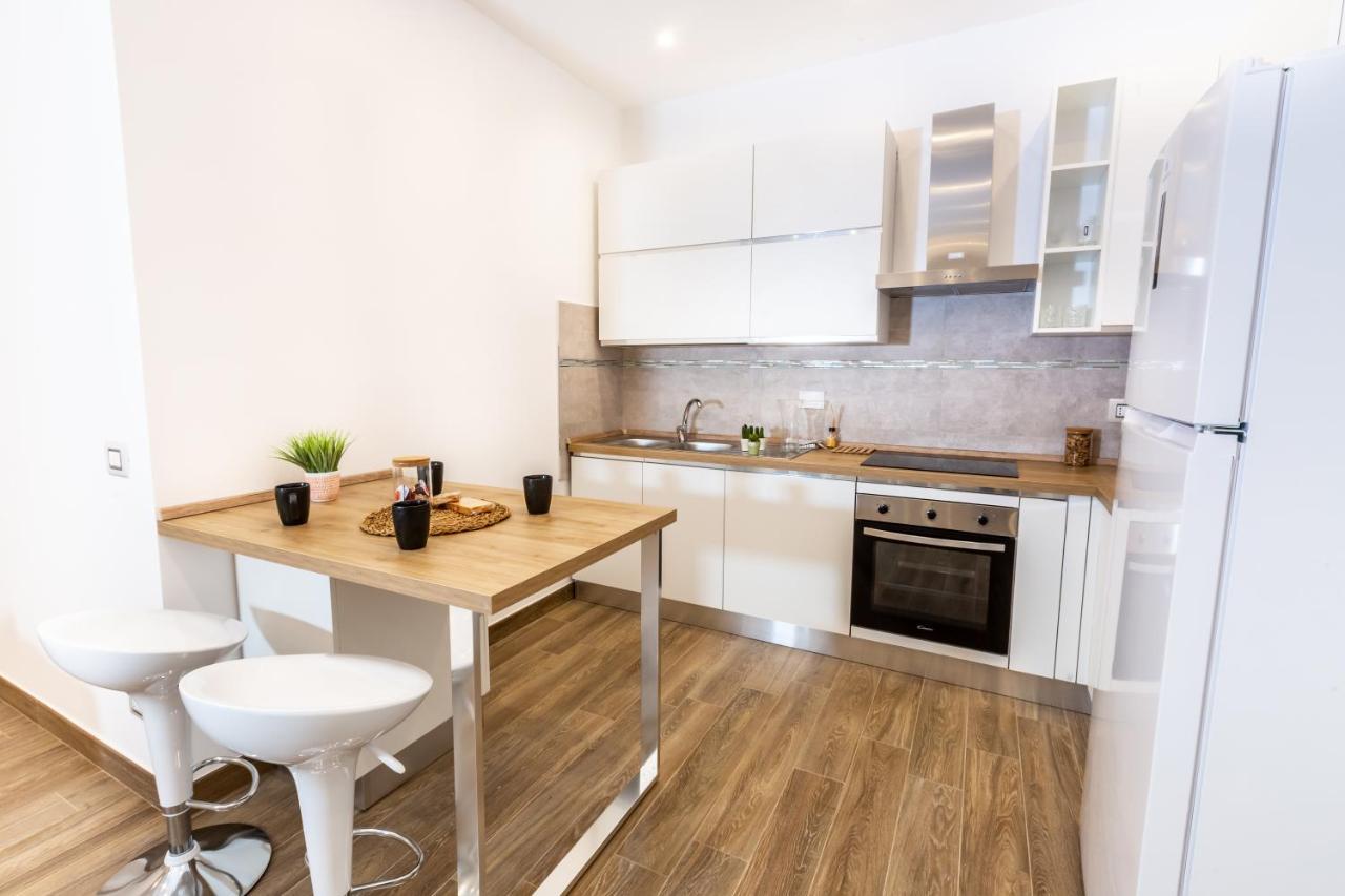 Noh Collection 2bdr Apartment- Vatican Area *