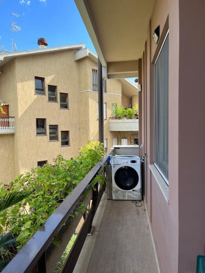Moderno Bilocale Con Terrazzo * Rome