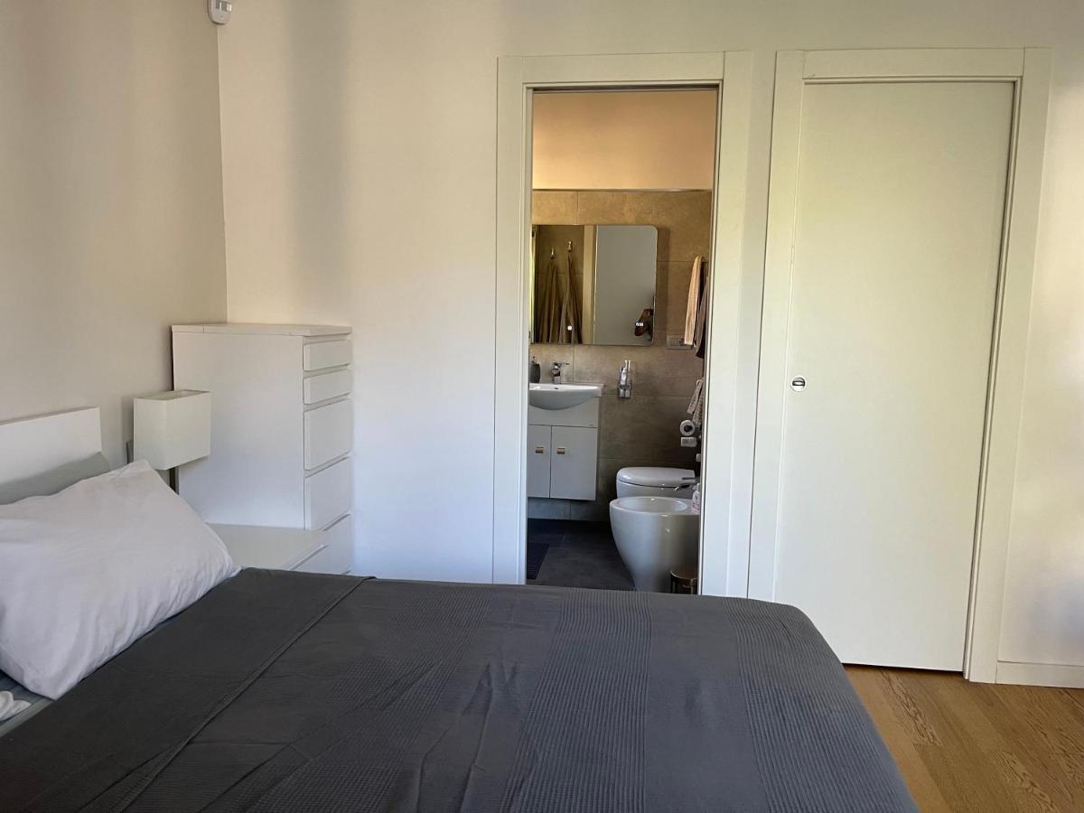 Moderno Bilocale Con Terrazzo Rome