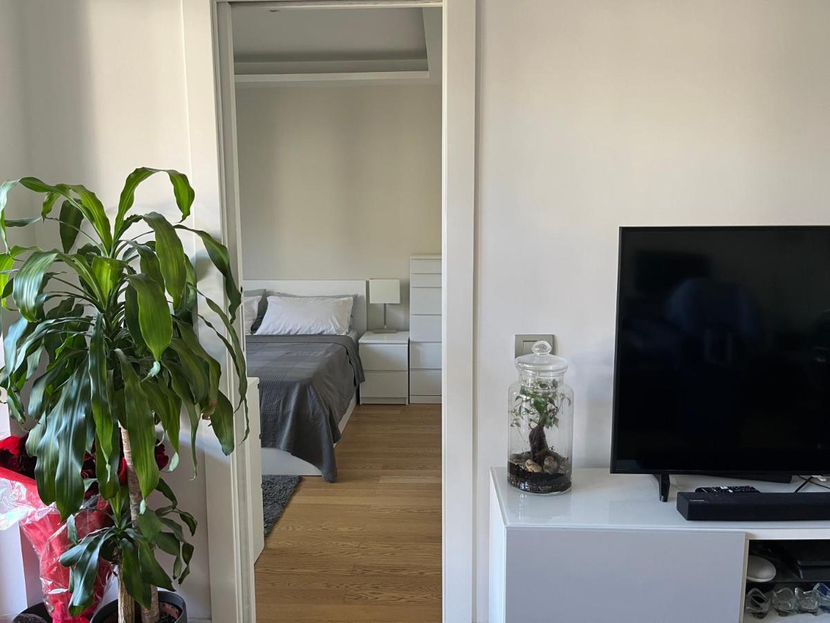 Apartment Moderno Bilocale Con Terrazzo Rome