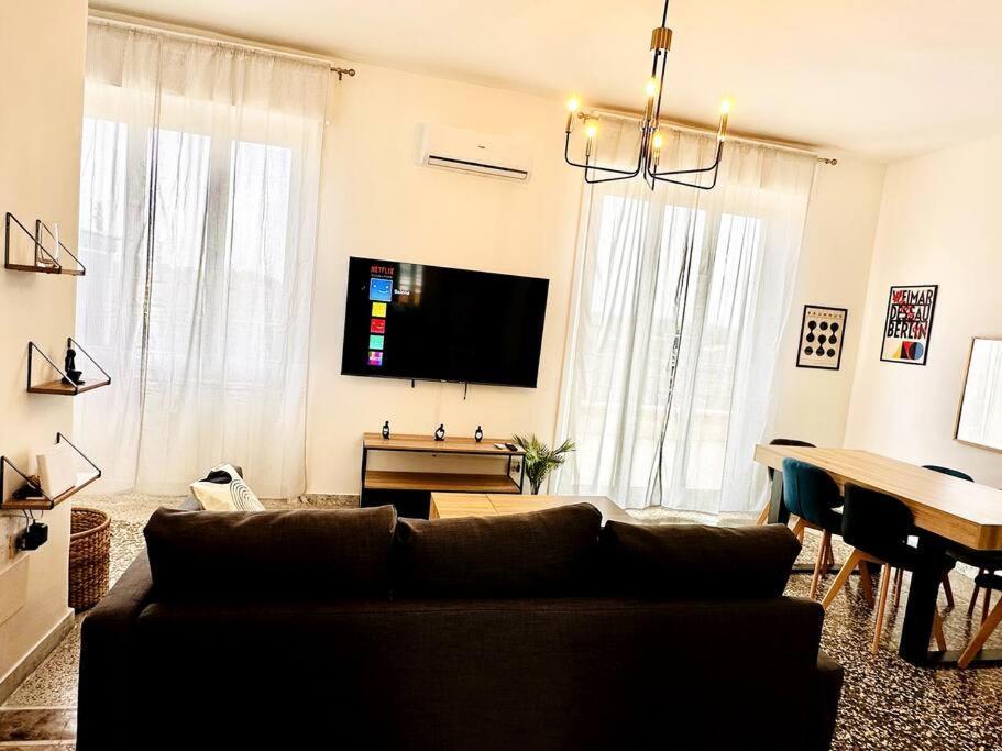 Attico Lussuoso Centro Appartement *