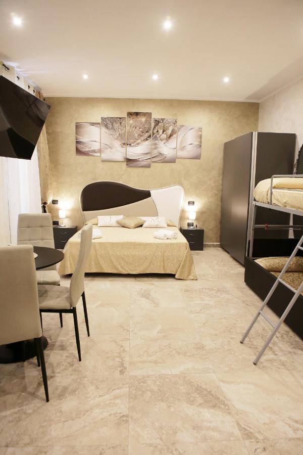 Jadore Monic Affittacamere Roma