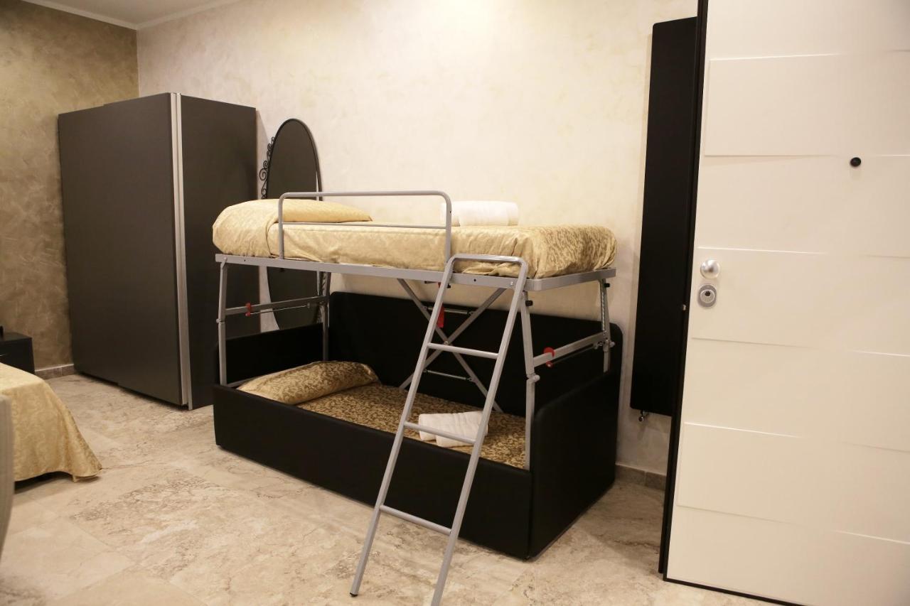 Jadore Monic Roma