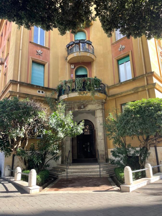 Montezebio Boutique *