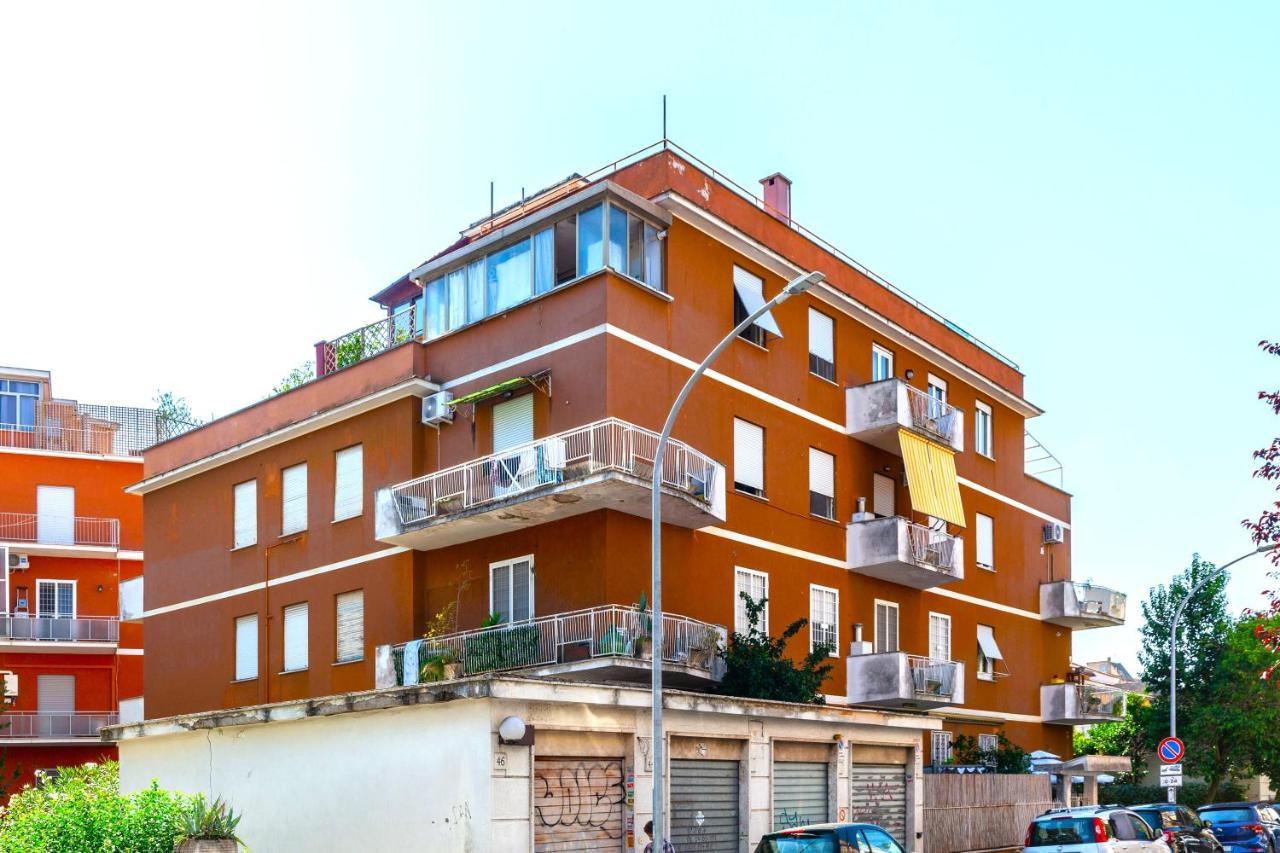 Apartment Hostly - Family Stresa