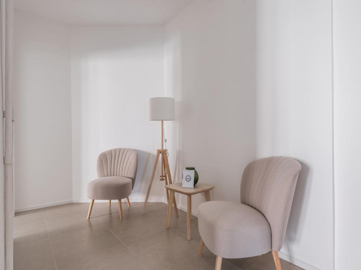 The Rent - Bright Near Pigneto