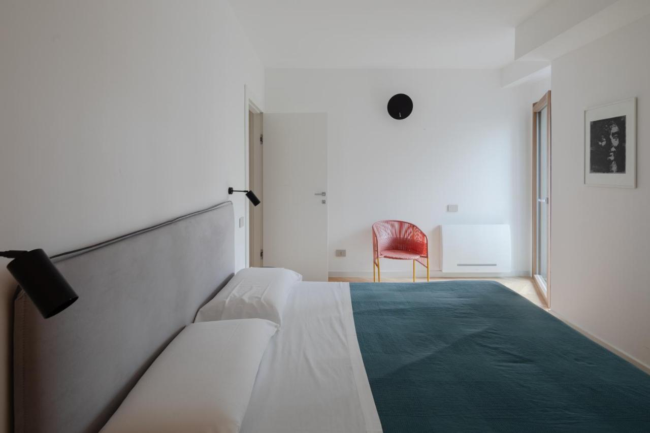 Happy Domus - Rosso Corte Trastevere Apartment Rome