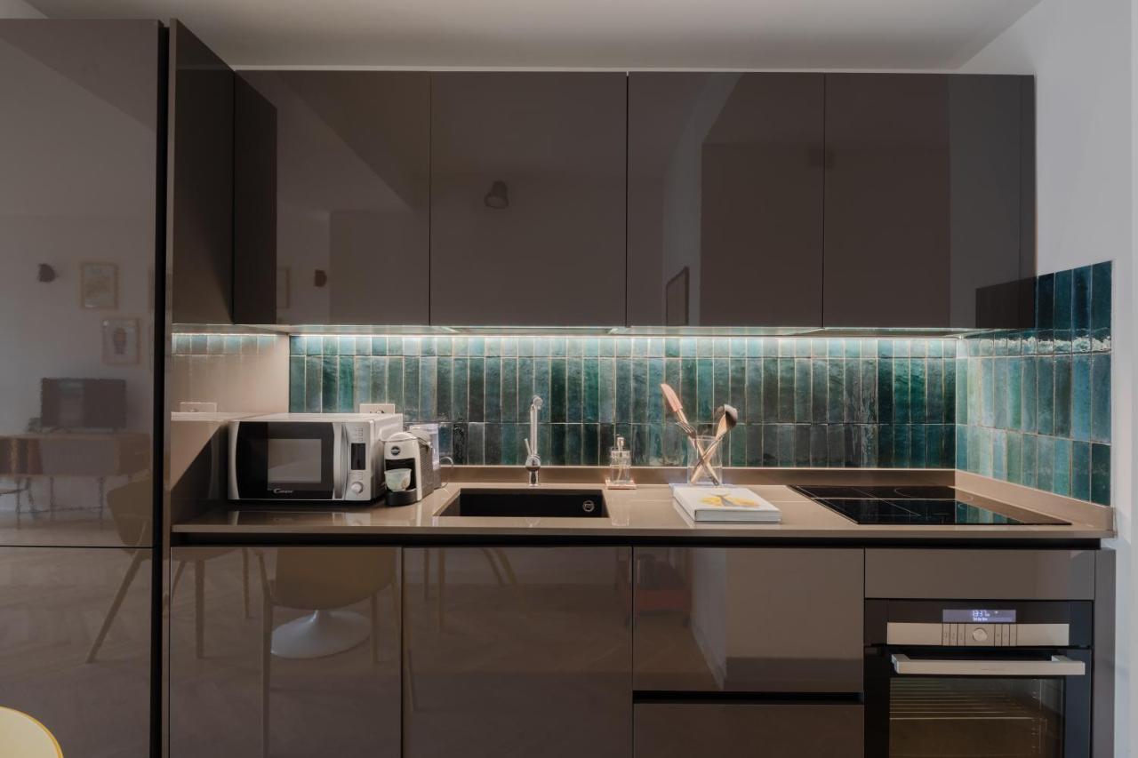 Happy Domus - Rosso Corte Trastevere Apartment