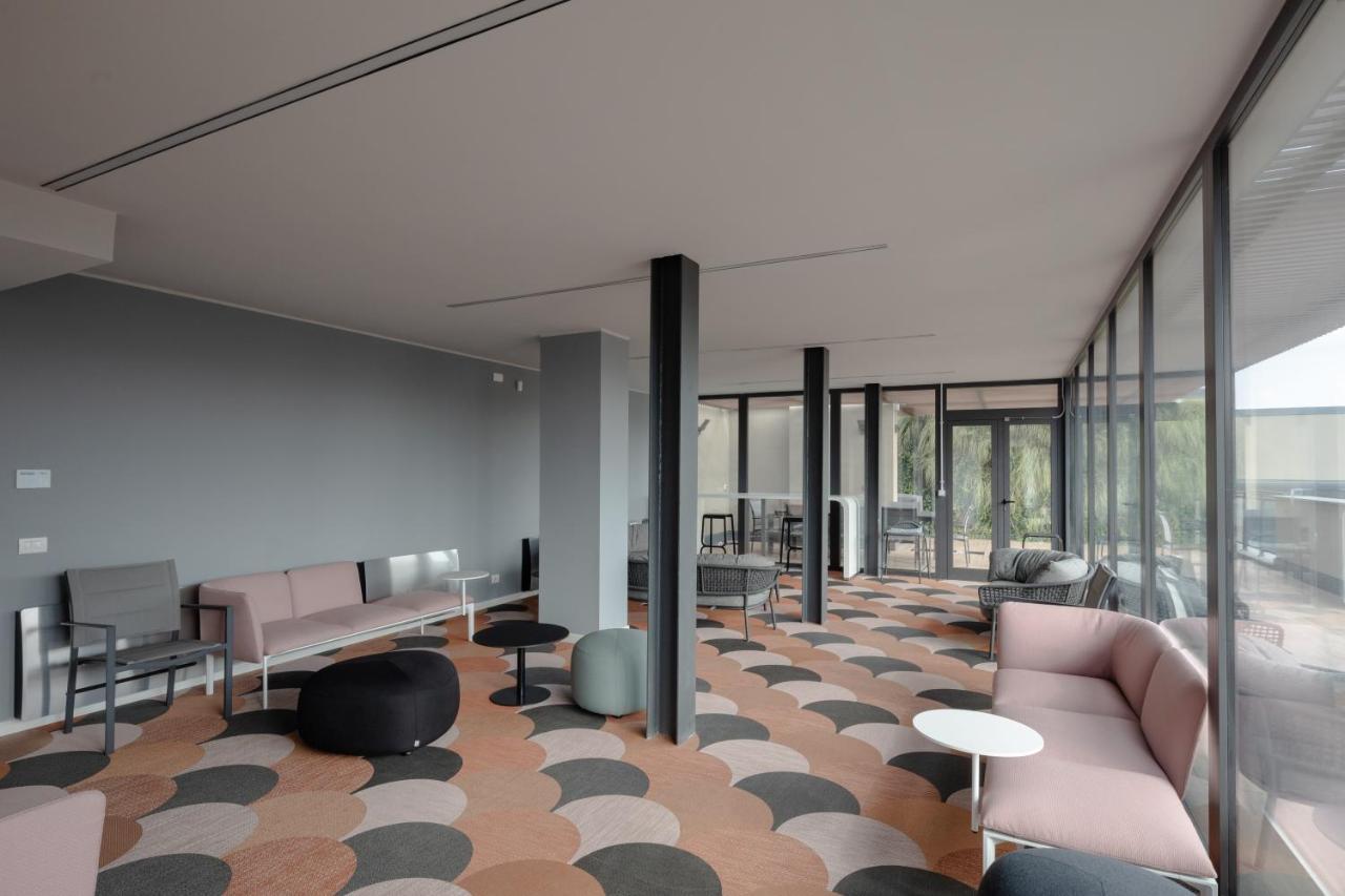 Happy Domus - Rosso Corte Trastevere Apartment *
