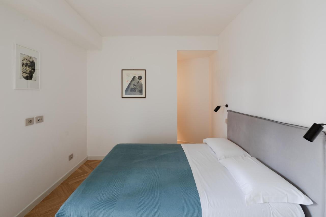 Happy Domus - Rosso Corte Trastevere Apartment *