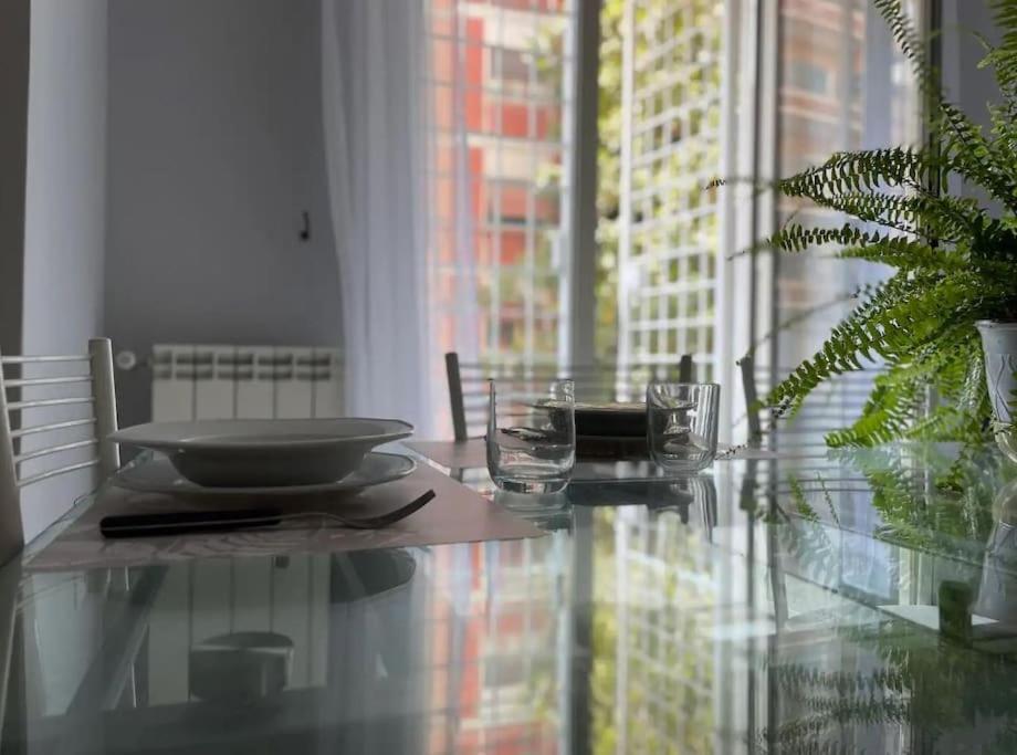 Apartment Spacious And Bright