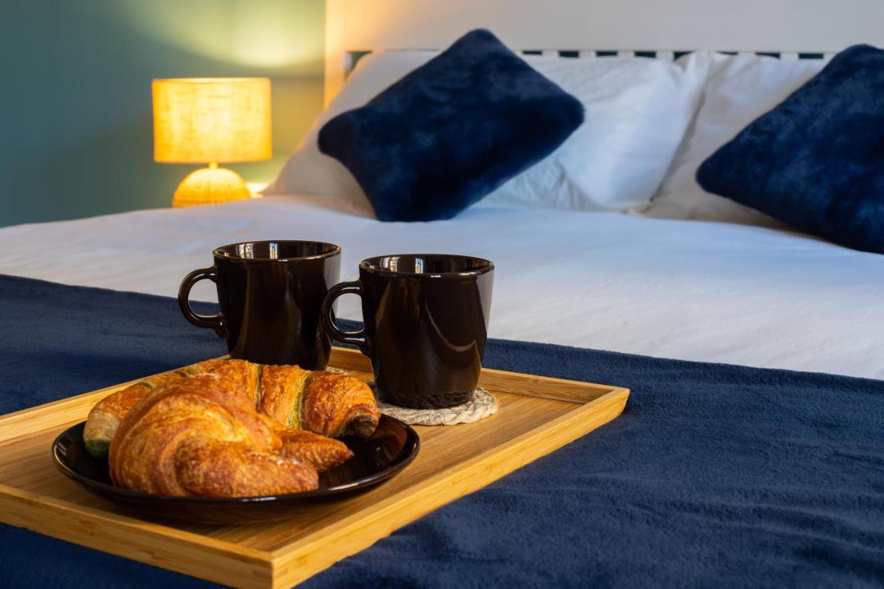 Across The Bed & Breakfast *