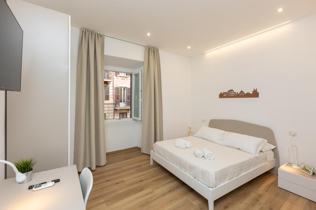 Apartment Colosseum Holidays - Three-bedroom *