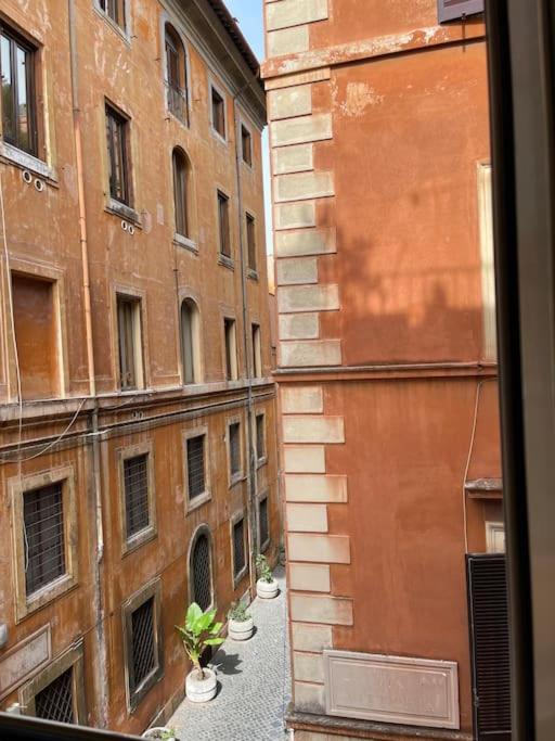 Central Lux * Rome