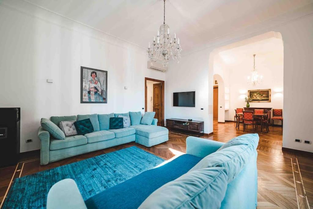 Domus Trastevere 900