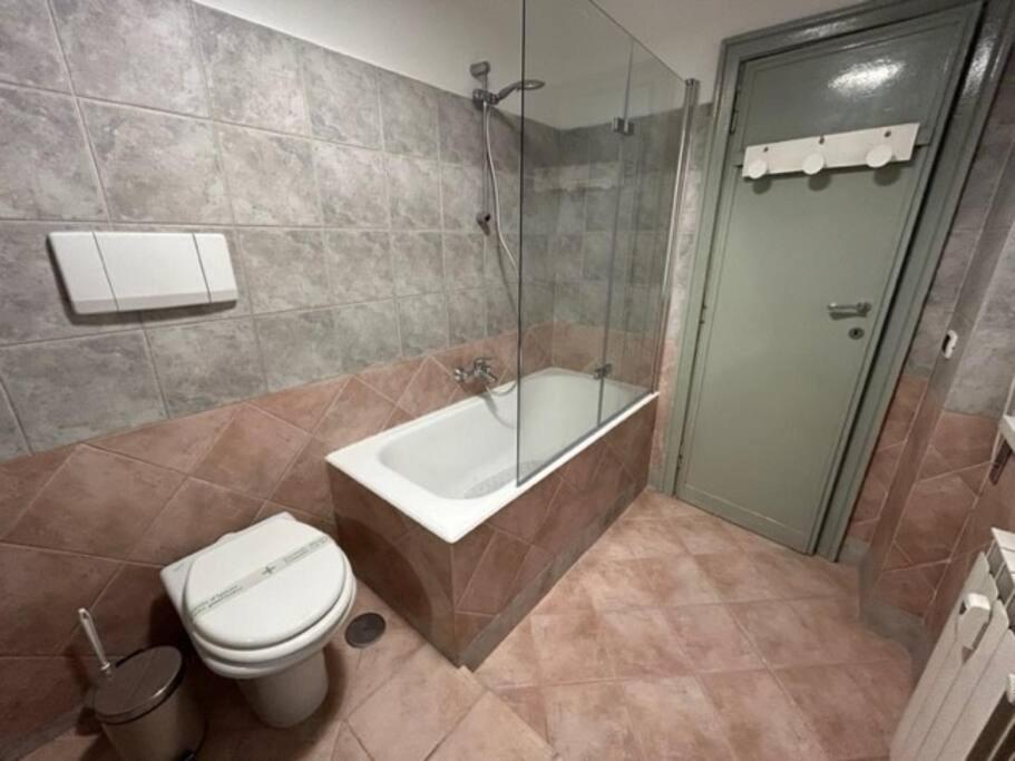 Apartment Trastevere - La Maison Du Monde