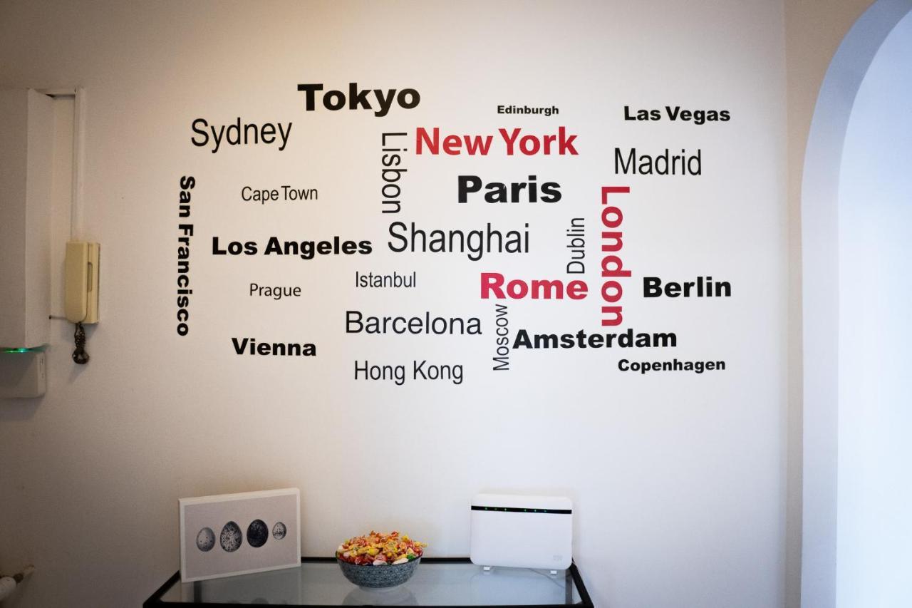 Nonna Pina Moderno Vicino Metro Awifi,netflix Apartment *