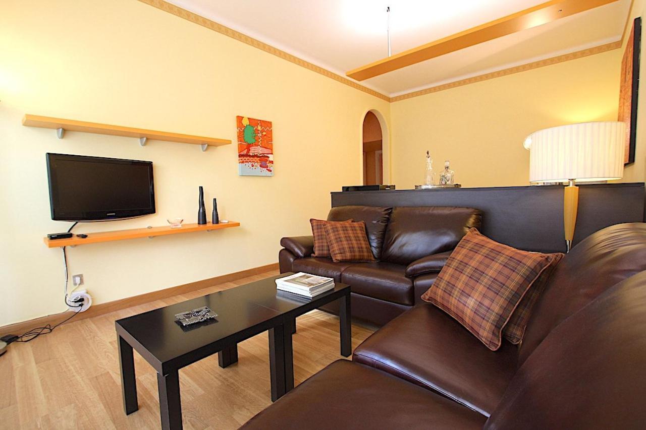 Corso Francia 1br * Roma