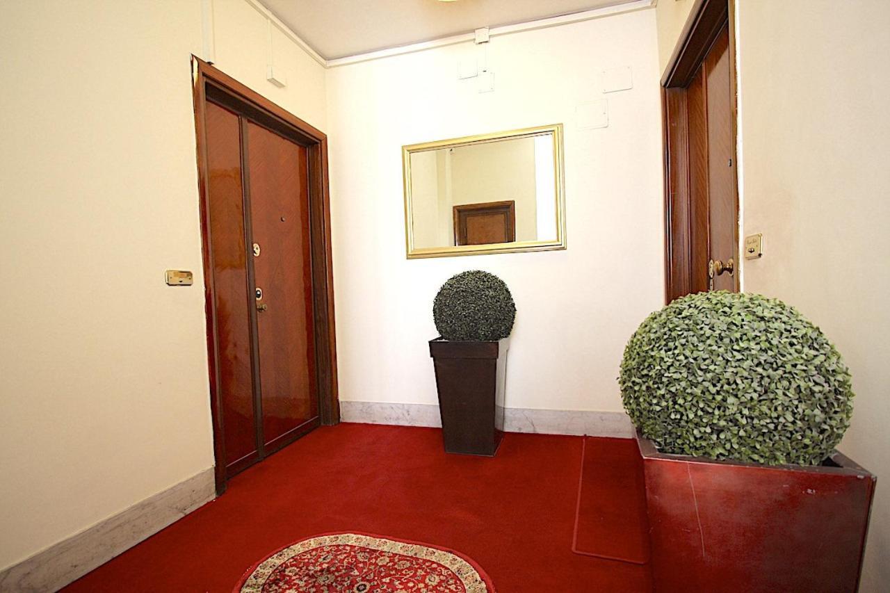 Apartamento Corso Francia 1br *