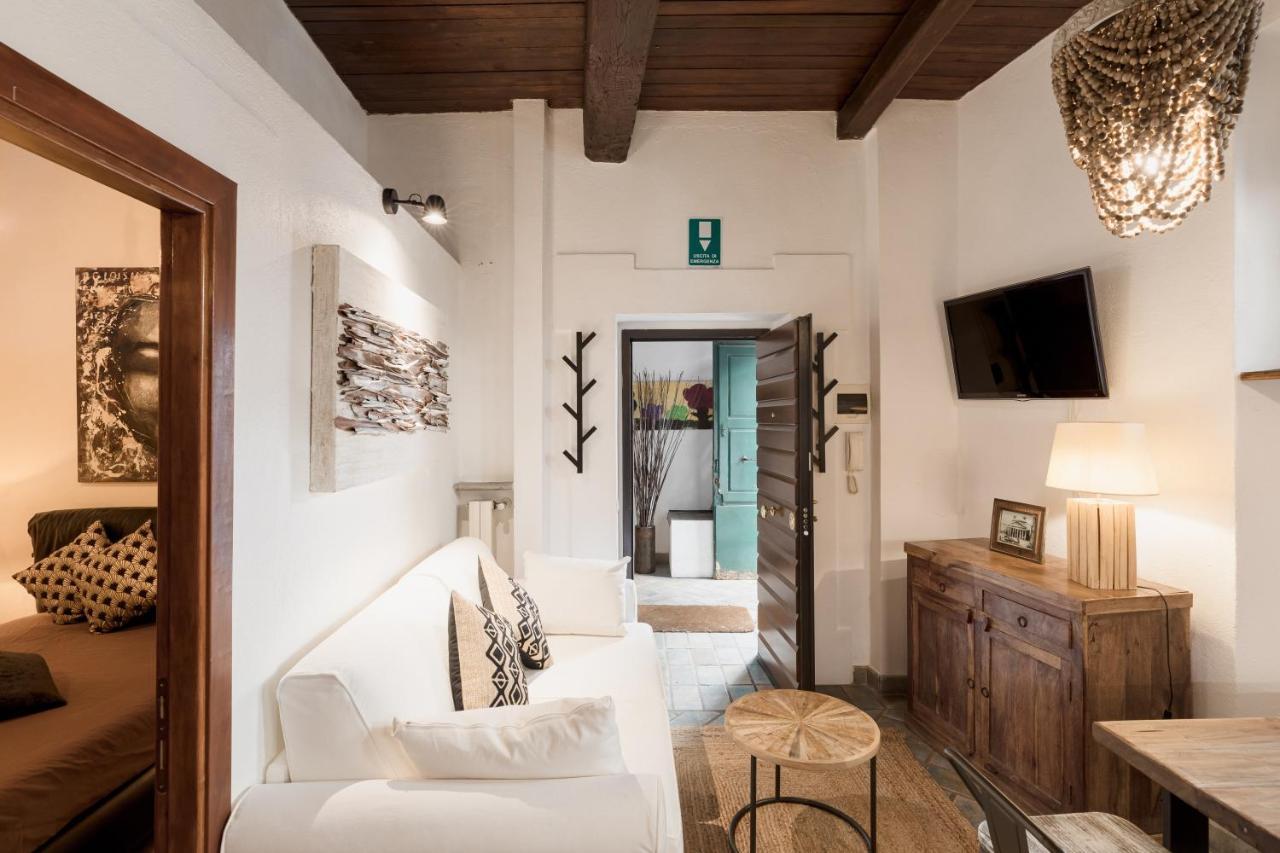 Campo Dei Fiori Cute Appartement
