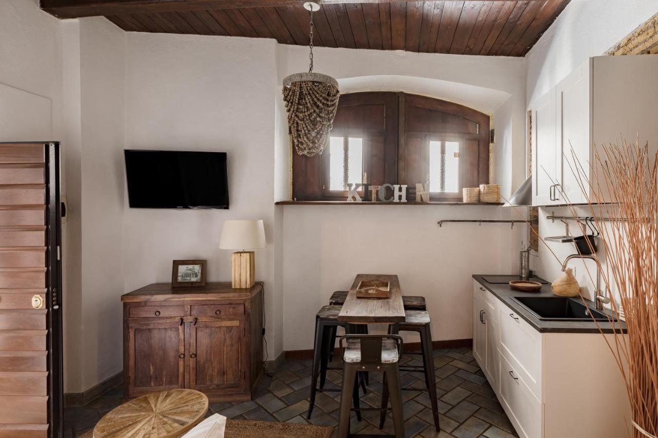 Campo Dei Fiori Cute Appartement