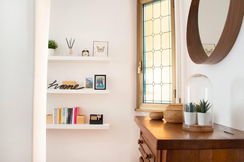 Elegante Blanc - Nomentano Apartment
