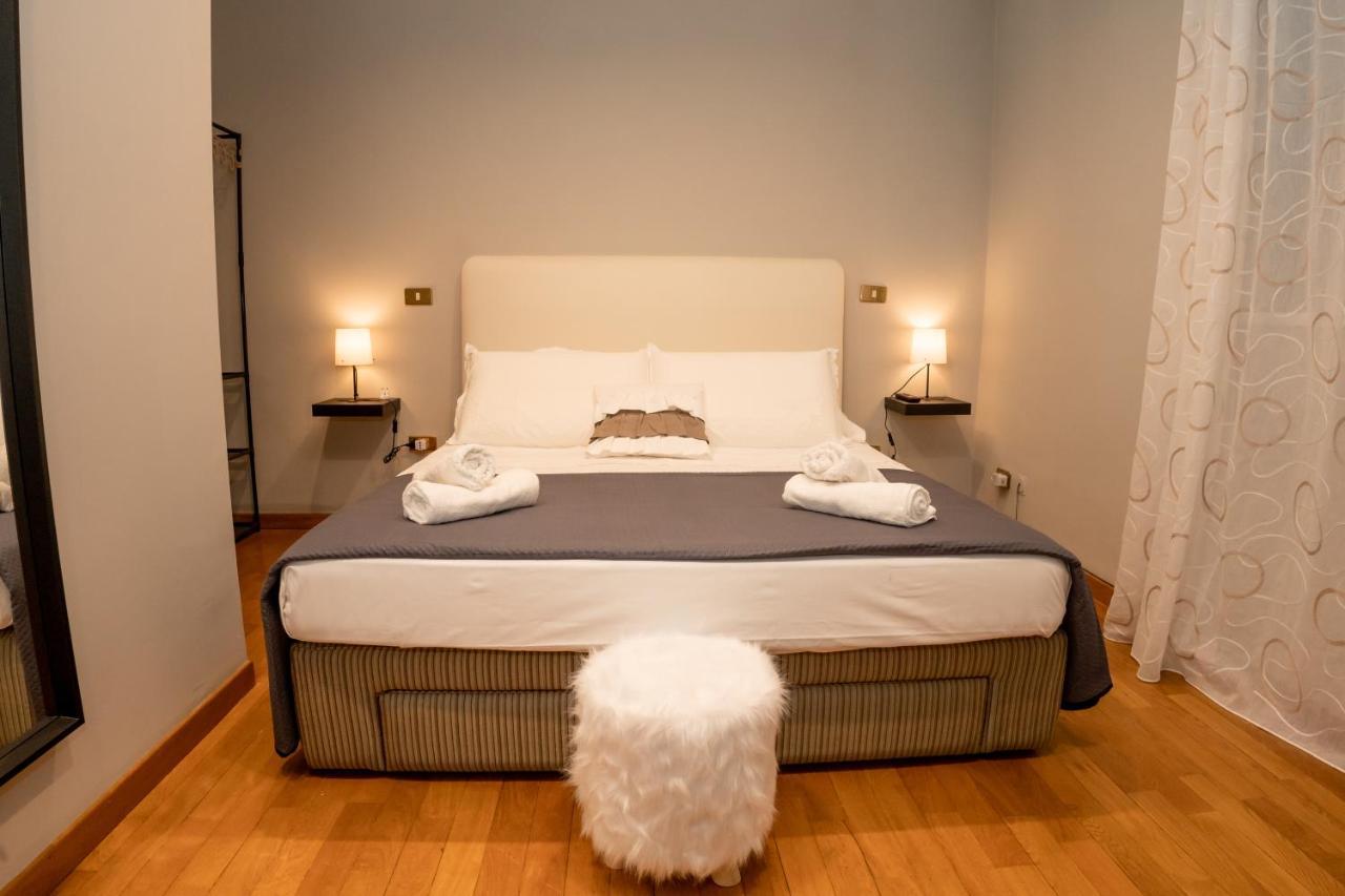 Roofrhome Apartment