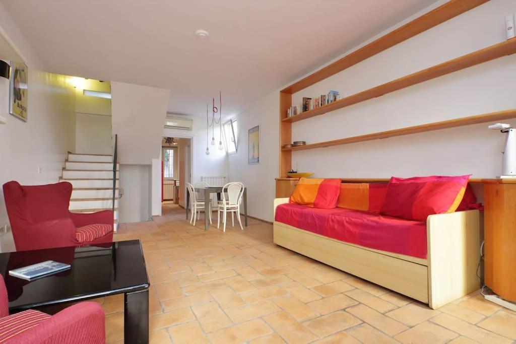 Monserrato2 Appartamento Roma