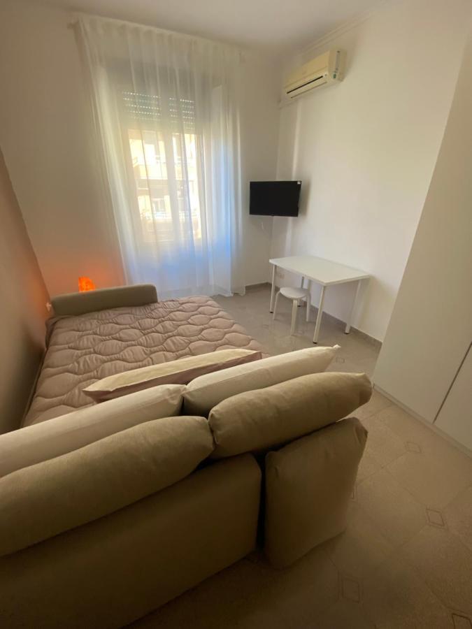 Aura * Rome