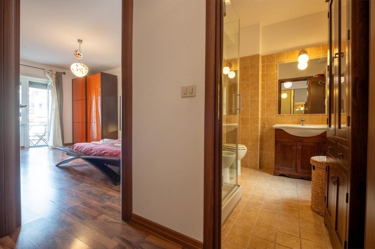 Rialto Vatican Museums Apartment Rome