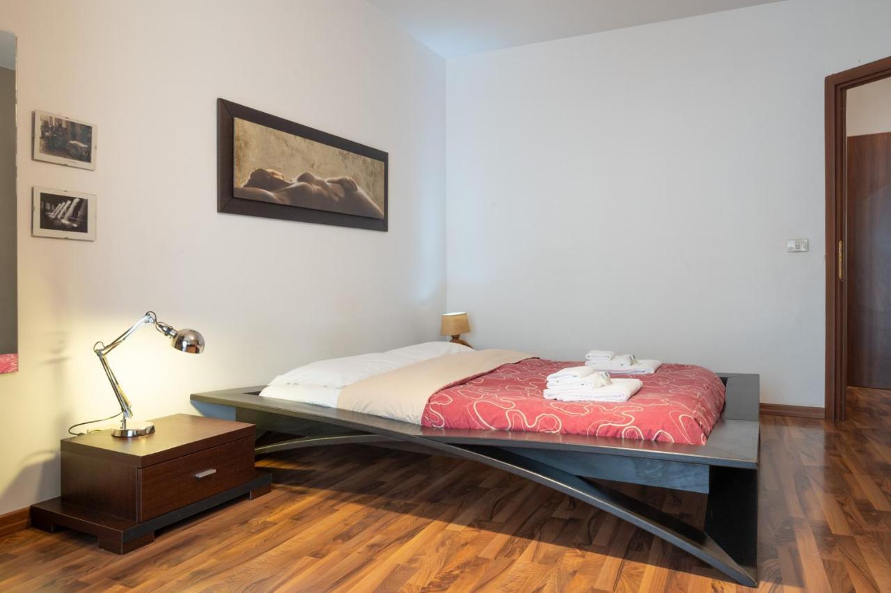 Rialto Vatican Museums Apartment *