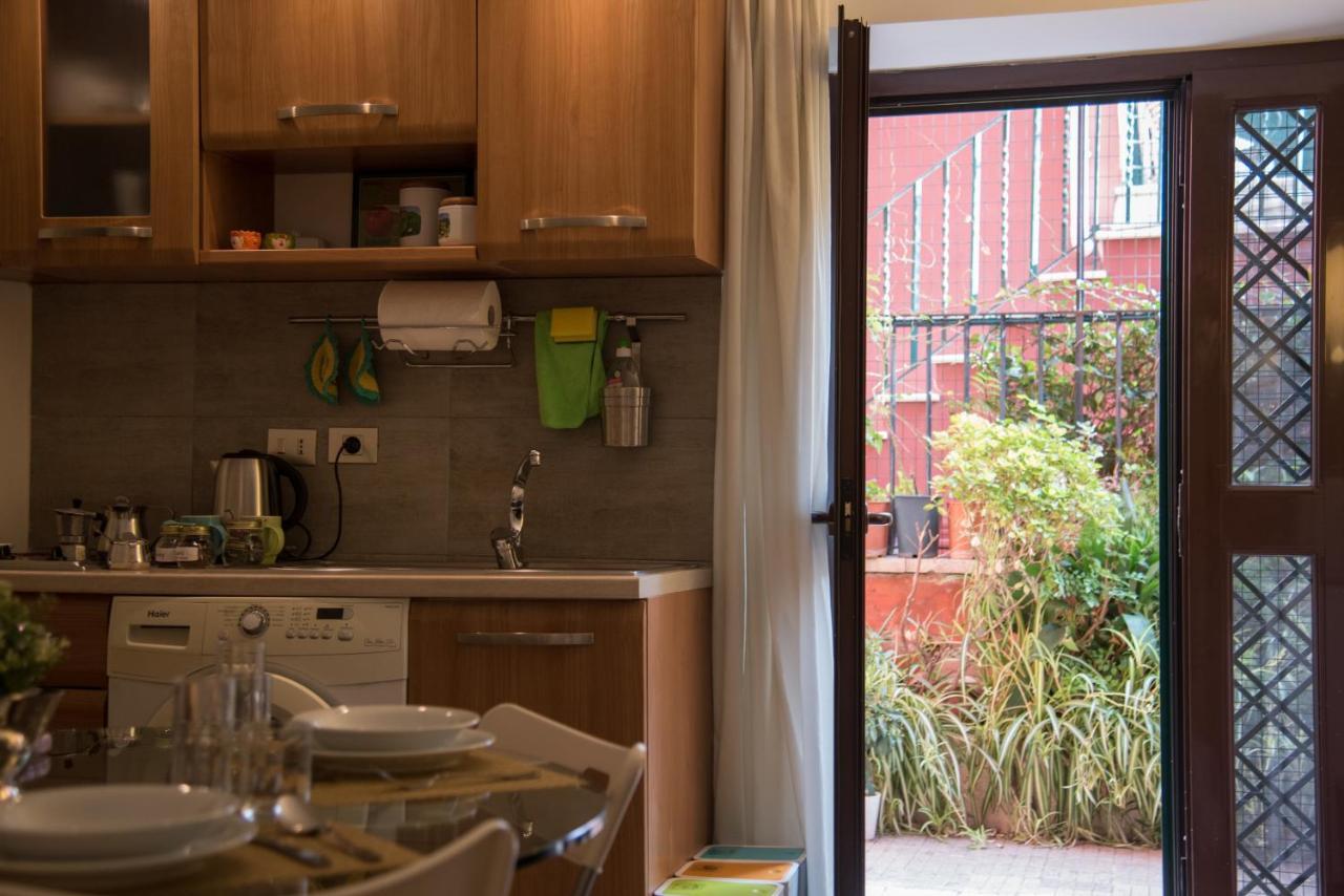 Aventino Apartment *