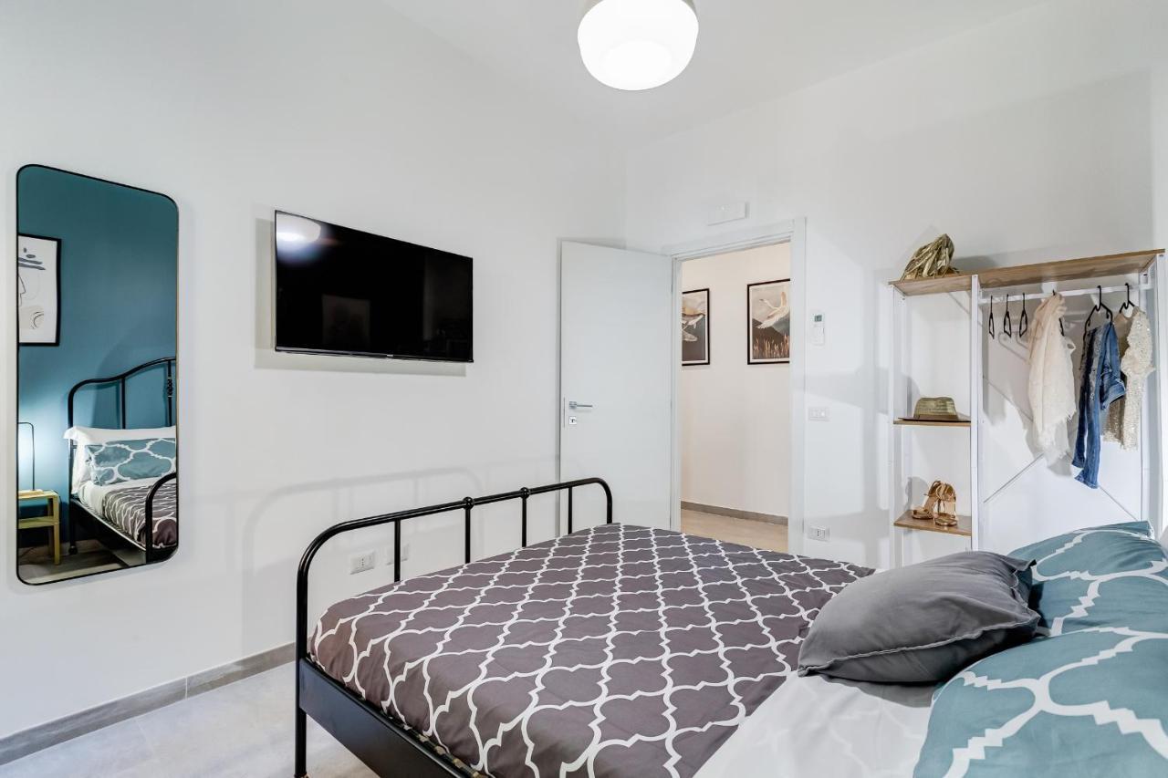 Apartment Bdc - Empire, Noble 3-bdr