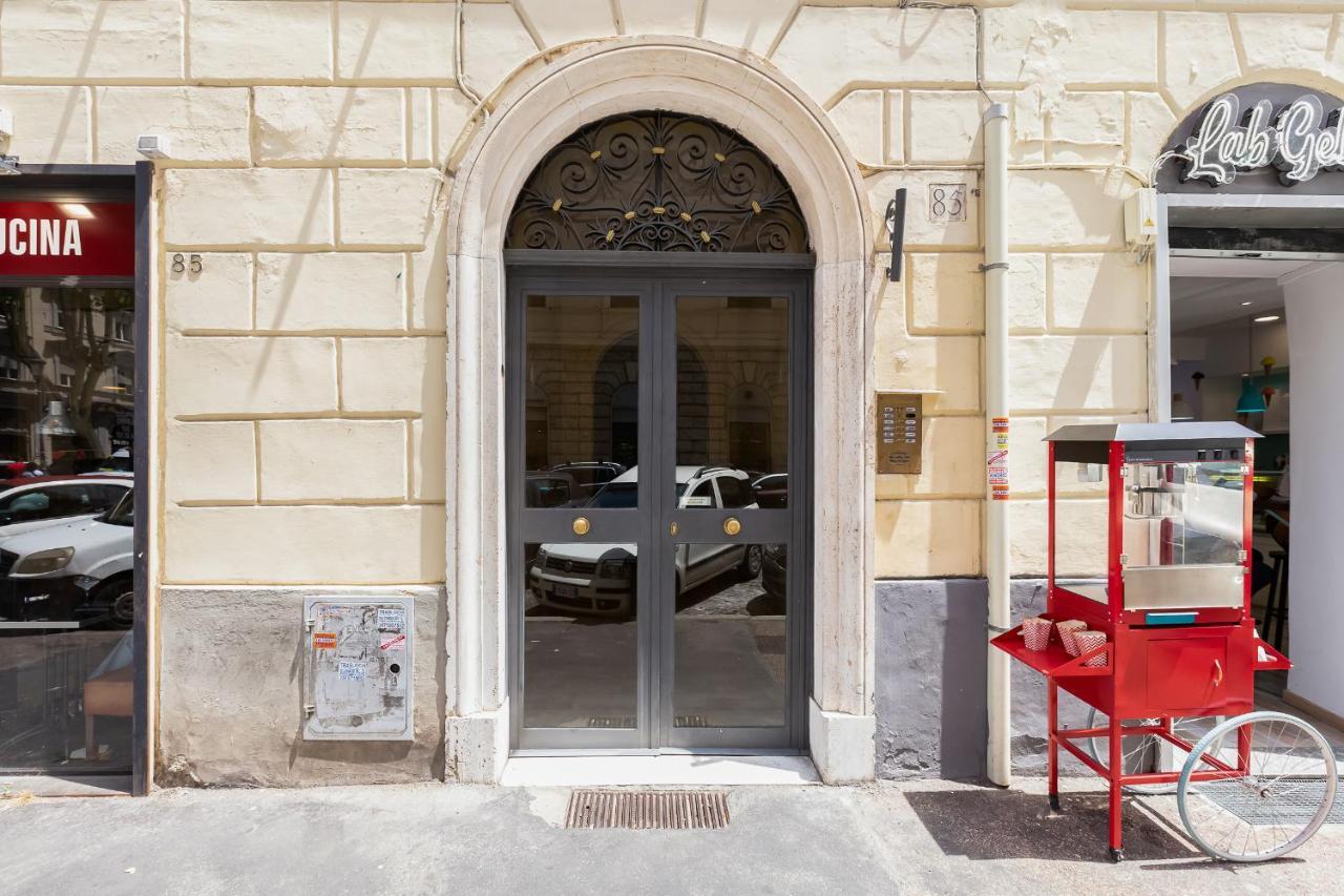 Apartment Bdc - Empire, Noble 3-bdr *