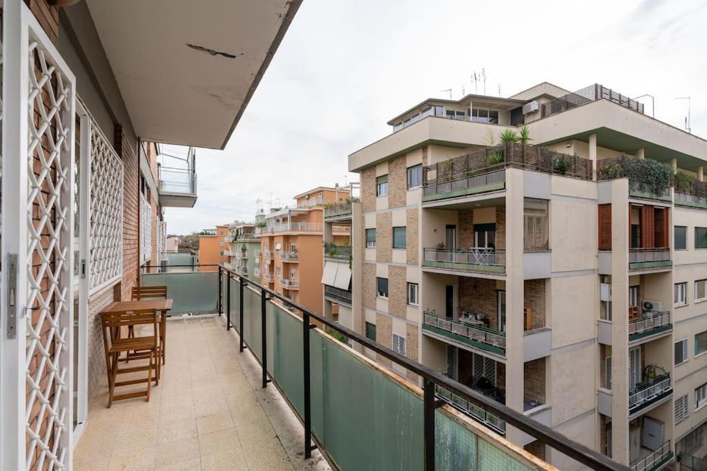 4season Enchanting Balduina's Pent Center *