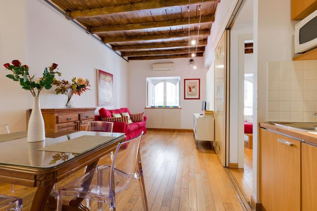 Apartment Barberini 360 Rome
