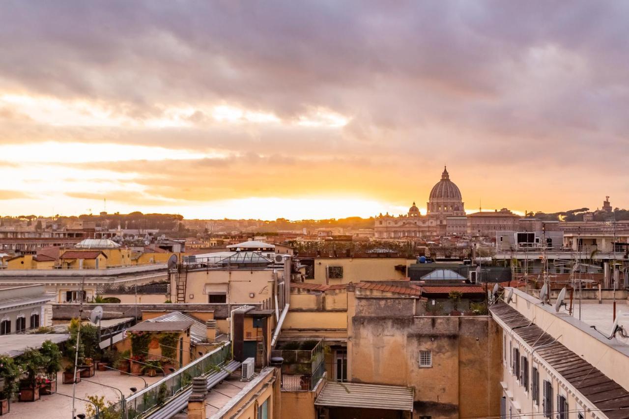 Skyline Penthouse With Private Rooftop Appartement