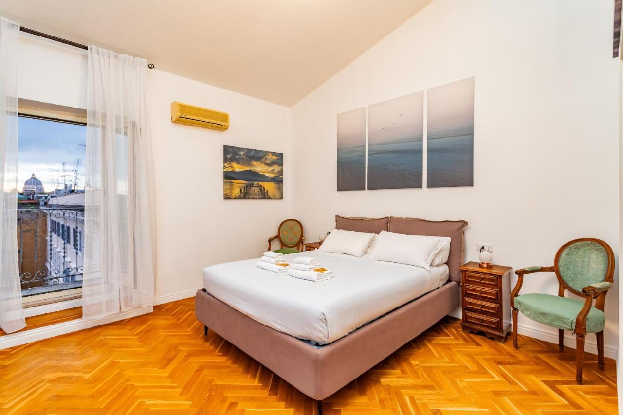 Skyline Penthouse With Private Rooftop Appartement Rome