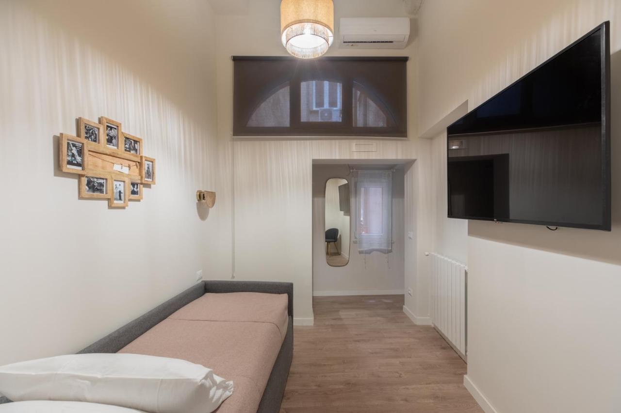 Apartment Corso Caesar Rome