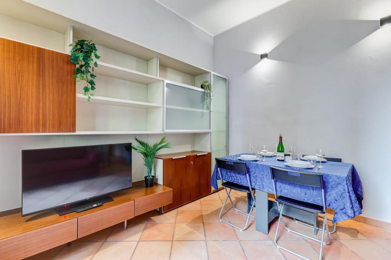 Apartment Historia Et Elegantia - Vicino Il Colosseo, Circo Massimo E Trastevere *