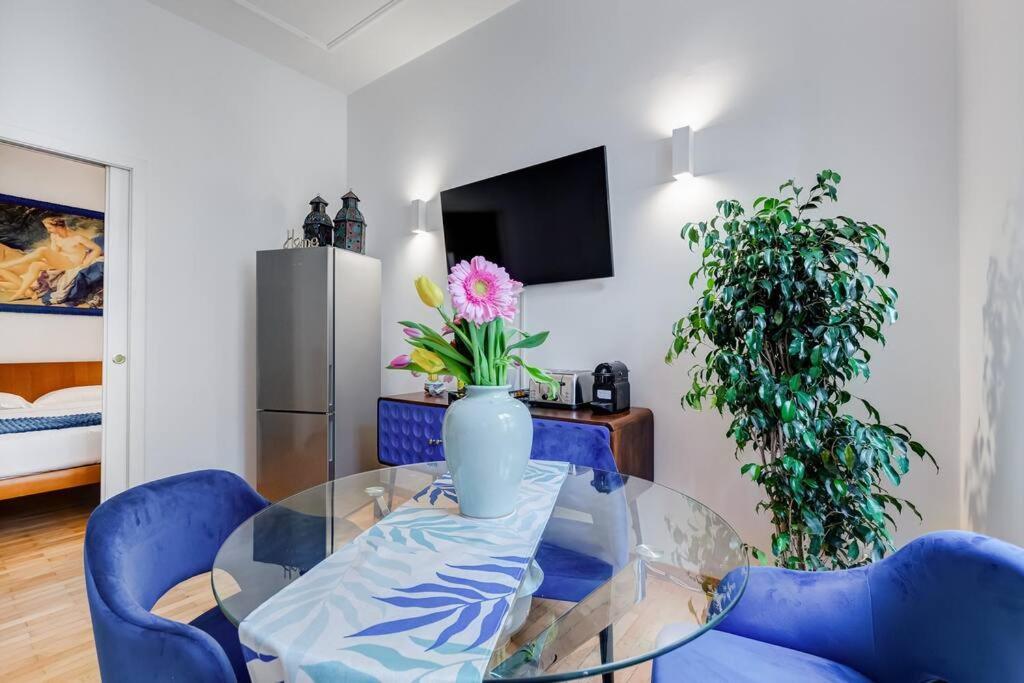 Apartment Clemente Xii Al Quirinale House