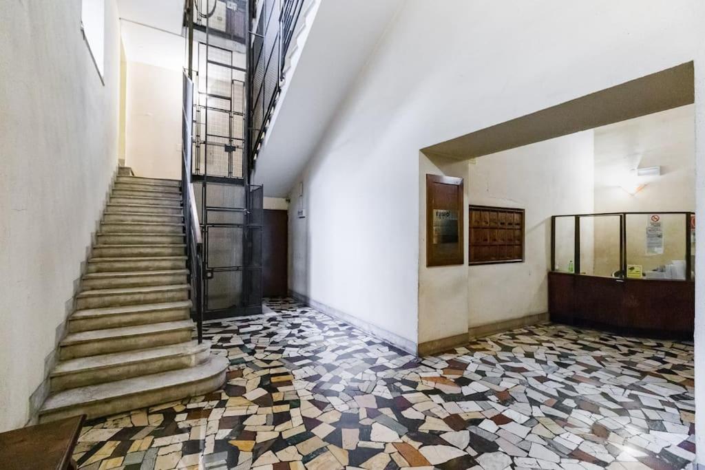 Apartment Clemente Xii Al Quirinale House *